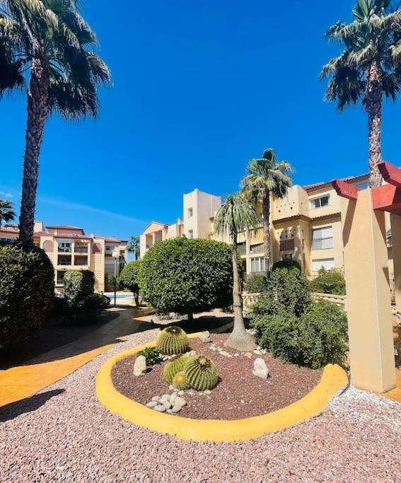 Beautiful 1 Bedroom Apartment In Albir El Albir Exteriér fotografie