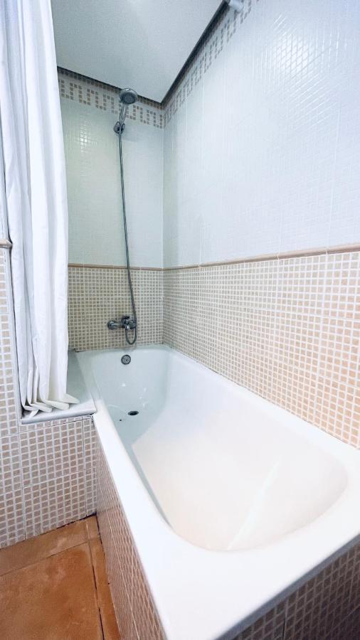 Beautiful 1 Bedroom Apartment In Albir El Albir Exteriér fotografie